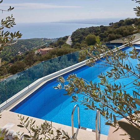 Villa Omikron Rodhiá 외부 사진